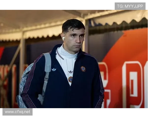 埃梅里：稳住前四大马丁关键扑救决定胜负